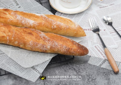 考試失利，報(bào)個(gè)西點(diǎn)烘焙培訓(xùn)班學(xué)習(xí)好不好？